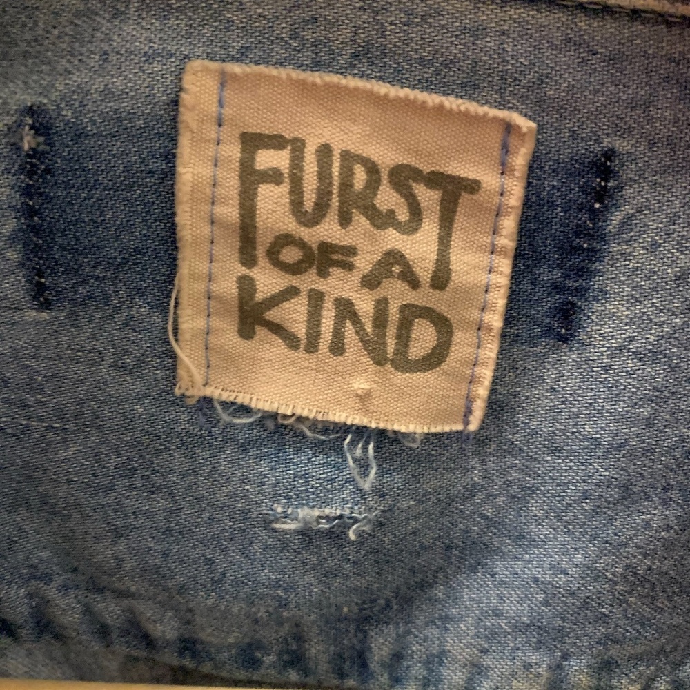 Denim jacket with flowers - Picture 2 of 2